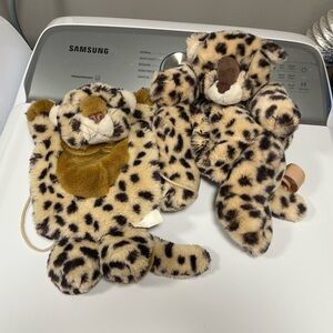 Vintage Gurilla Biscuit leopard backpack and hand warmer